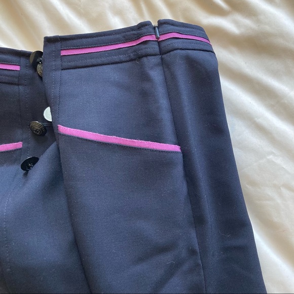 Brooks Brothers navy mini skirt with front pockets & purple trim - Picture 11 of 13